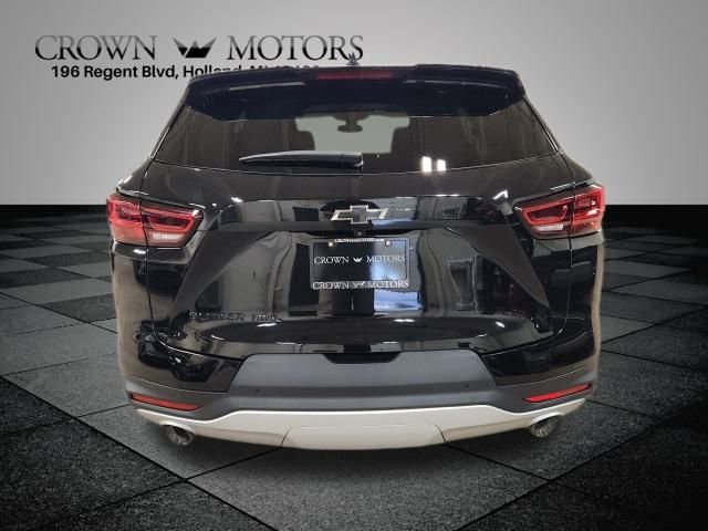 2024 Chevrolet Blazer 2LT photo 4