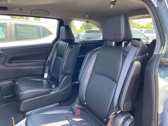 2024 Honda Odyssey Touring photo 4
