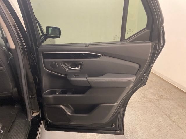 2025 Honda Pilot EX-L - Photo 25
