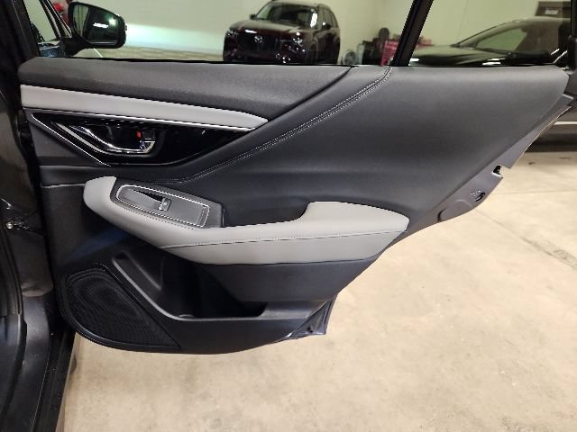 2025 Subaru Outback Limited - Photo 31