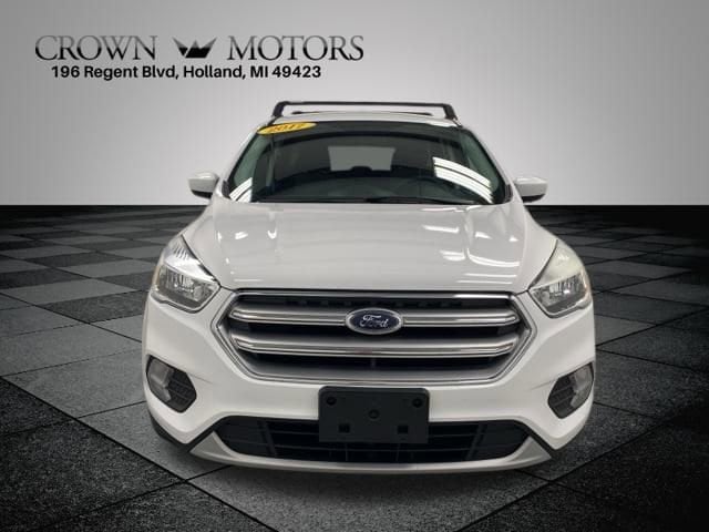 Used 2017 Ford Escape SE with VIN 1FMCU9GD5HUC06221 for sale in Holland, MI