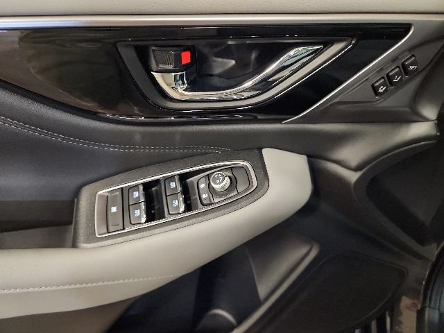 2025 Subaru Outback Limited - Photo 21