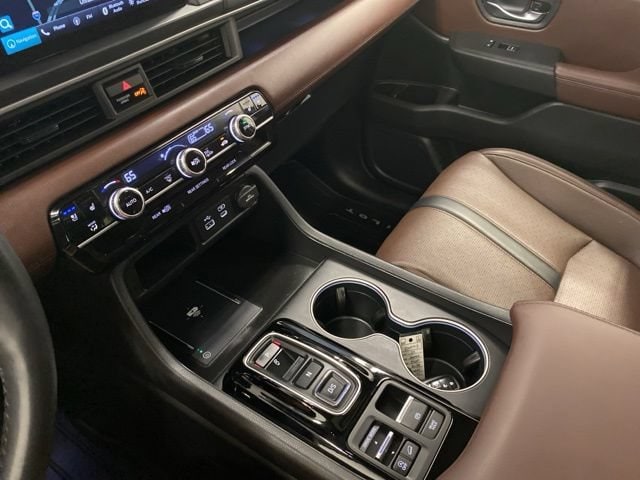 2024 Honda Pilot Elite - Photo 14