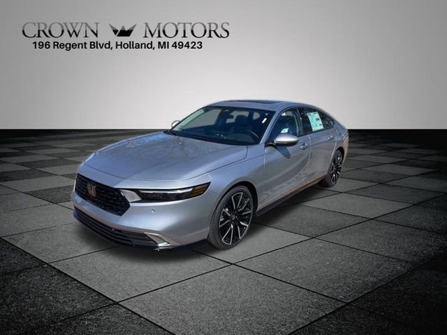 2025 Honda Accord Hybrid Touring photo 3