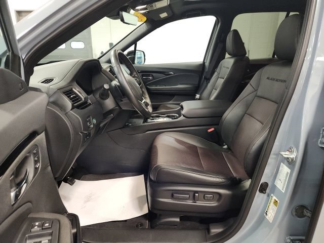 2025 Honda Ridgeline Black Edition - Photo 11