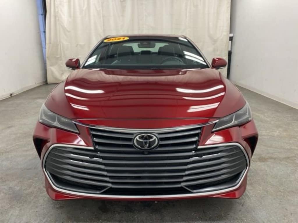 Used 2021 Toyota Avalon Limited Sedan