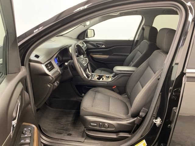 2023 GMC Acadia SLE - Photo 8