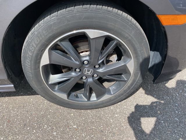 2024 Honda Odyssey Elite photo 2