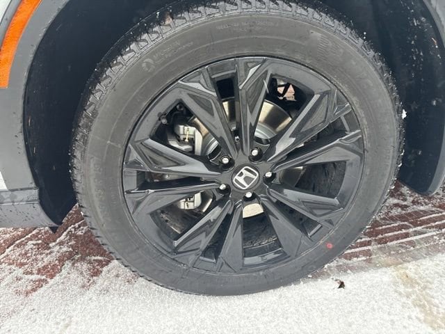 2026 Honda CR-V Hybrid Sport Touring photo 4