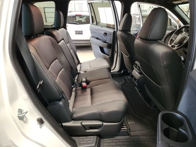 2025 Honda Passport Black Edition - Photo 30