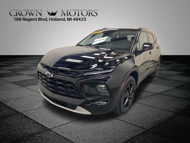 2024 Chevrolet Blazer 2LT photo 3
