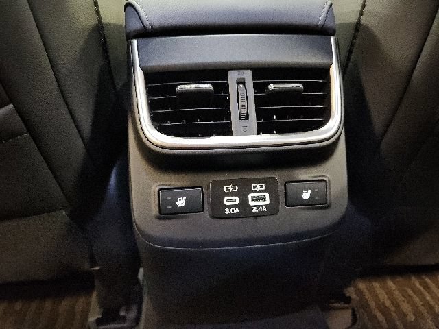 2025 Subaru Outback Limited - Photo 24