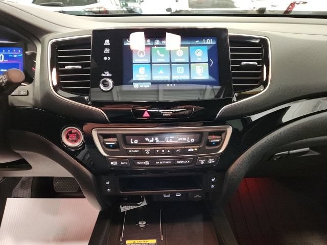 2025 Honda Passport Black Edition - Photo 14