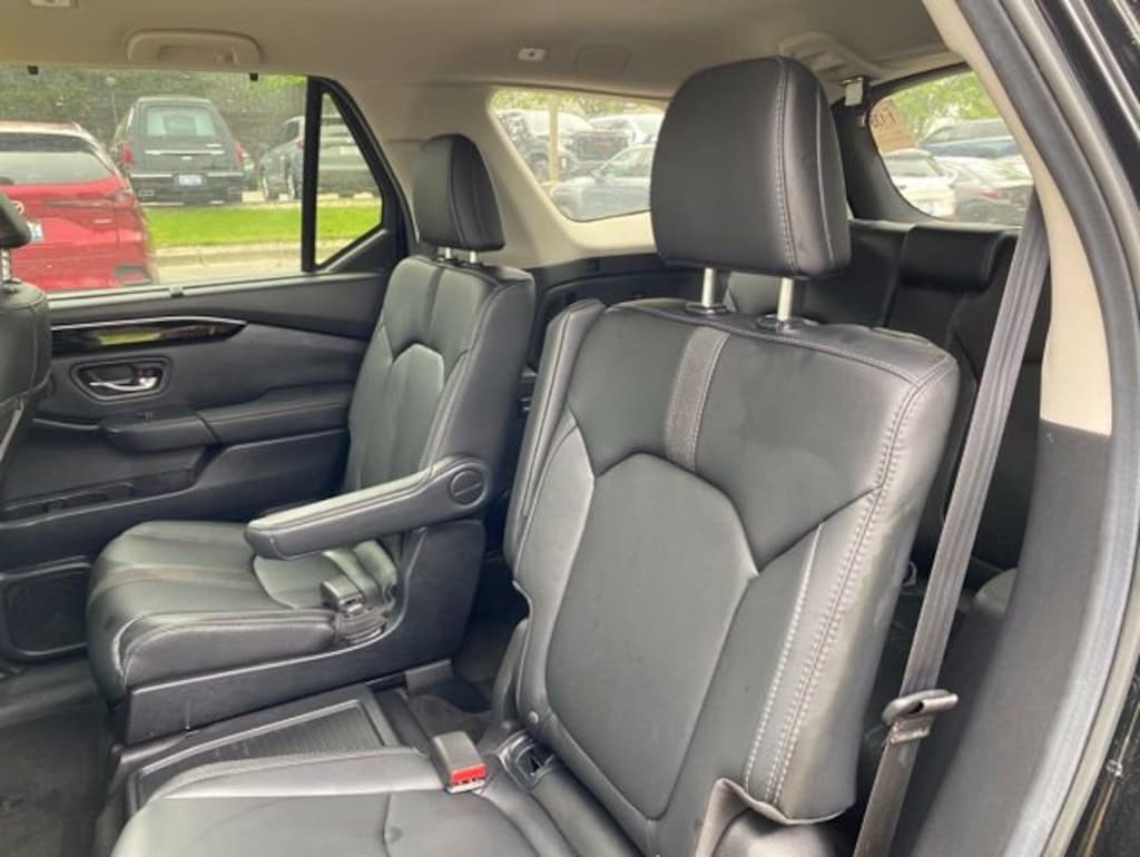 Used 2024 Honda Pilot EX-L 7 Passenger SUV