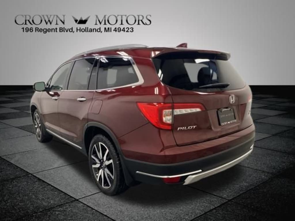 Used 2022 Honda Pilot Touring 7-Passenger SUV