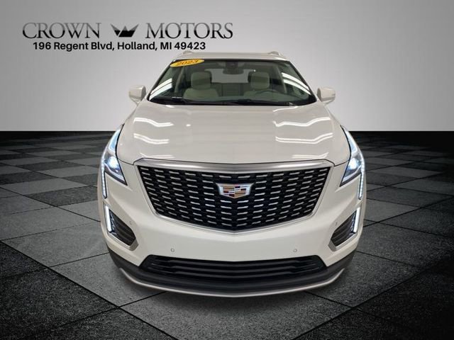 2023 Cadillac XT5 Premium Luxury photo 2