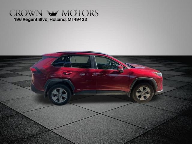 Used 2022 Toyota RAV4 XLE with VIN 4T3RWRFV9NU051576 for sale in Holland, MI