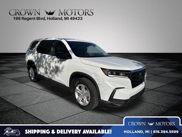 2023 Honda Pilot LX AWD's photo