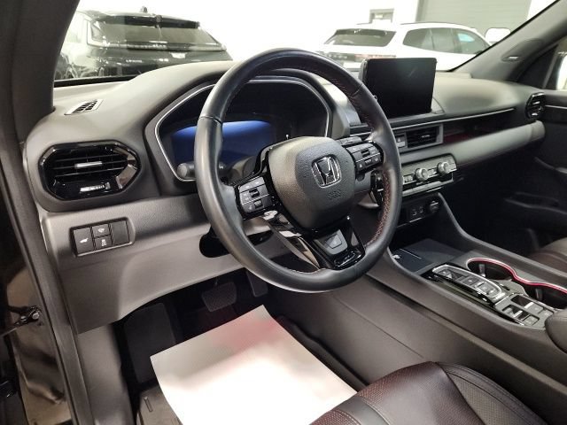 2025 Honda Pilot Black Edition - Photo 12