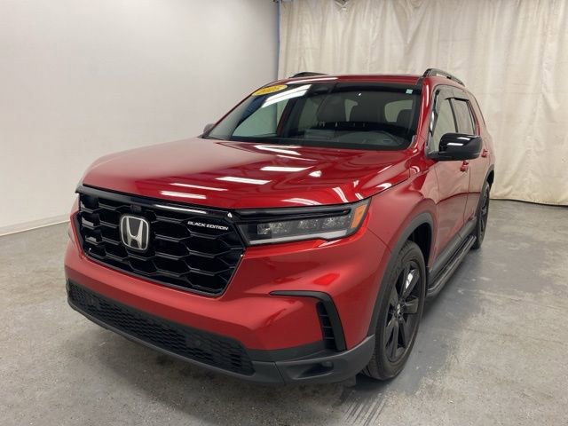 2025 Honda Pilot Black Edition photo 3