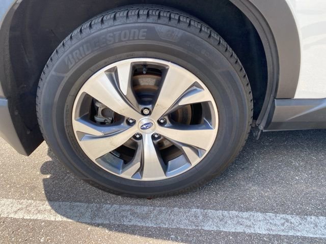 2022 Subaru Ascent Premium photo 2