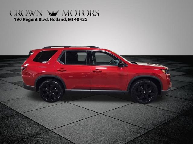 2025 Honda Pilot Black Edition photo 2