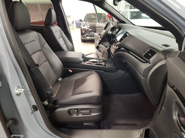 2025 Honda Ridgeline Black Edition - Photo 33