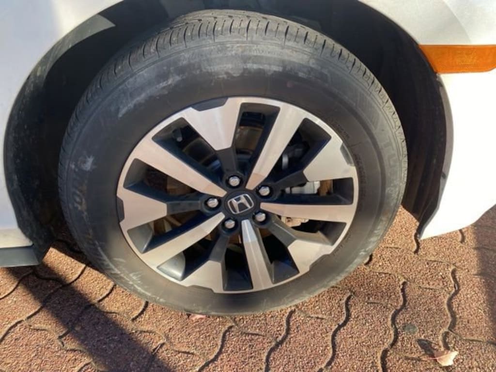 Certified 2025 Honda Odyssey EX-L Van