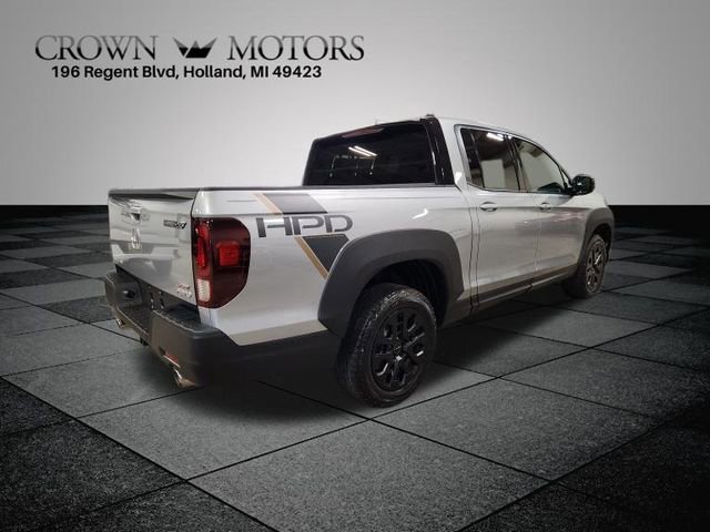 2023 Honda Ridgeline Sport photo 3