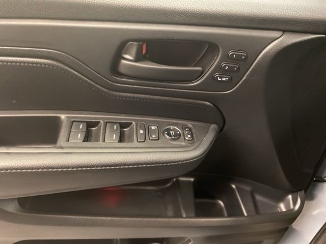 2025 Honda Odyssey Sport L - Photo 19