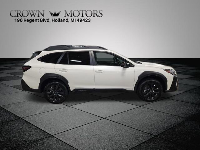 2024 Subaru Outback Onyx Edition photo 2