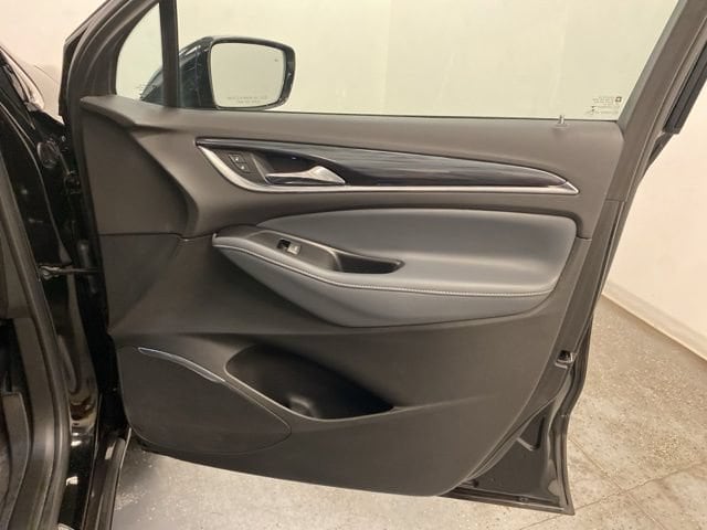 2023 Buick Enclave Essence - Photo 26