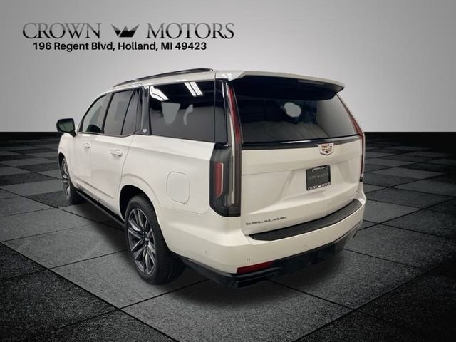 2022 Cadillac Escalade Sport photo 3