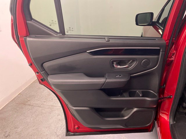 2025 Honda Pilot Touring - Photo 23