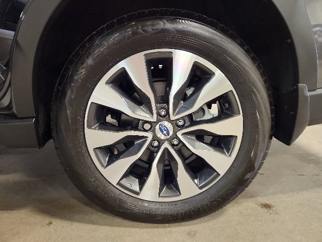 2025 Subaru Outback Limited - Photo 26
