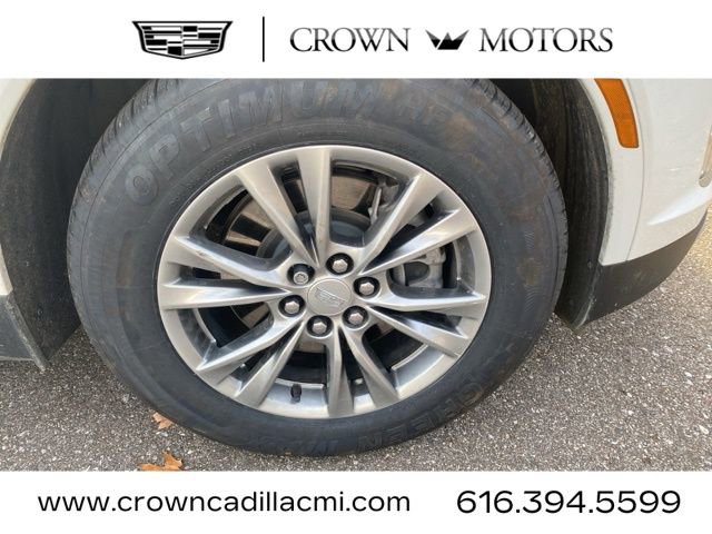 2023 Cadillac XT5 Premium Luxury photo 3