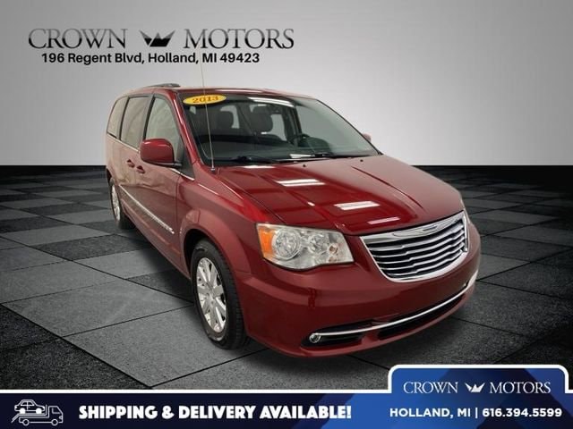 2013 Chrysler Town & Country Touring