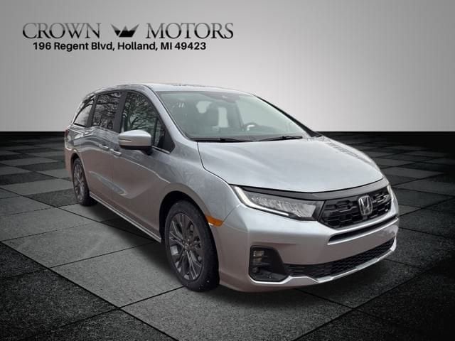 2026 Honda Odyssey Touring's photo