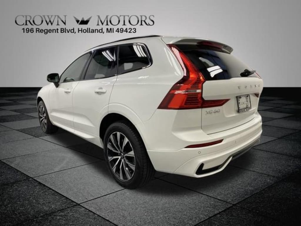 Used 2025 Volvo XC60 Core SUV