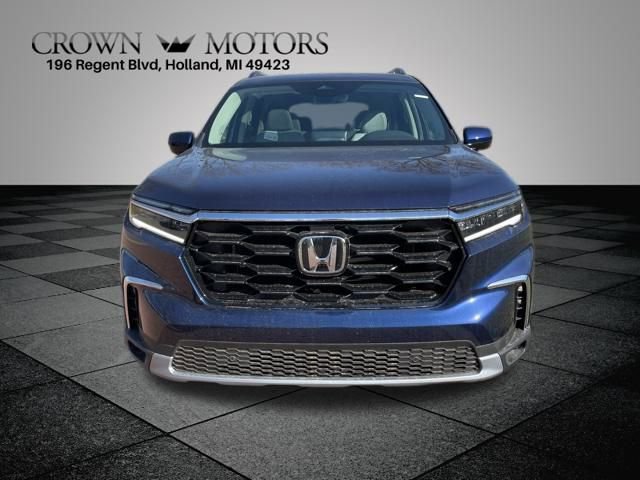 2025 Honda Pilot Touring photo 2