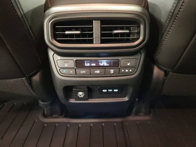 2025 Honda Passport Black Edition - Photo 24
