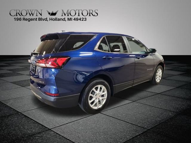 2022 Chevrolet Equinox LT photo 3