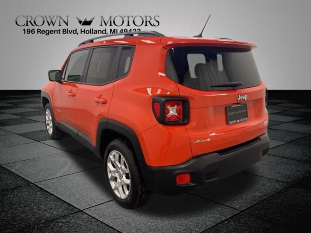 Used 2017 Jeep Renegade Latitude SUV
