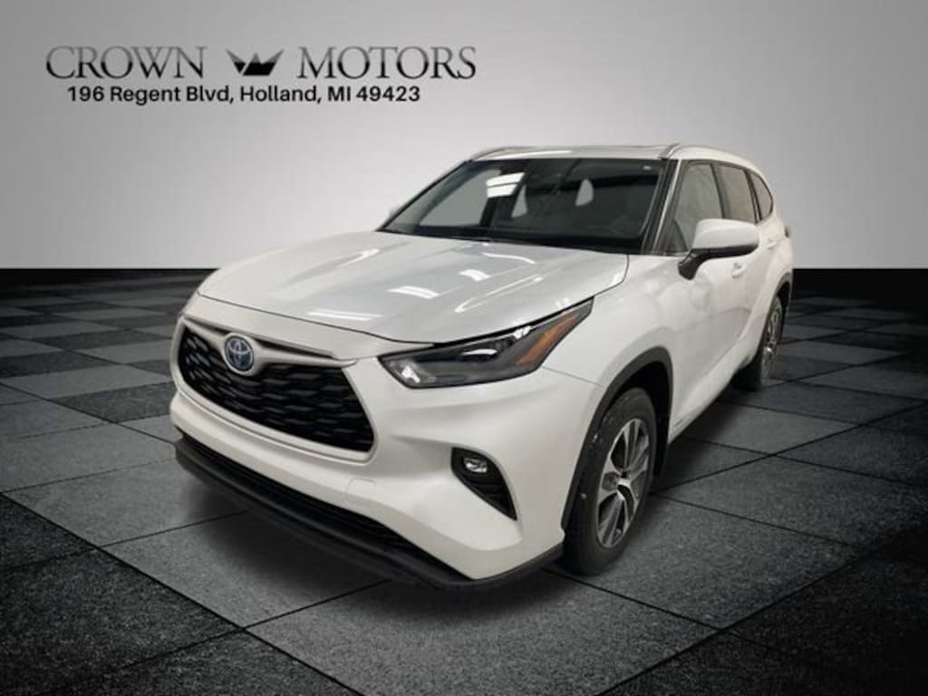 Used 2023 Toyota Highlander Hybrid Hybrid XLE SUV