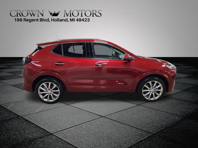 2025 Buick Encore GX Avenir photo 2