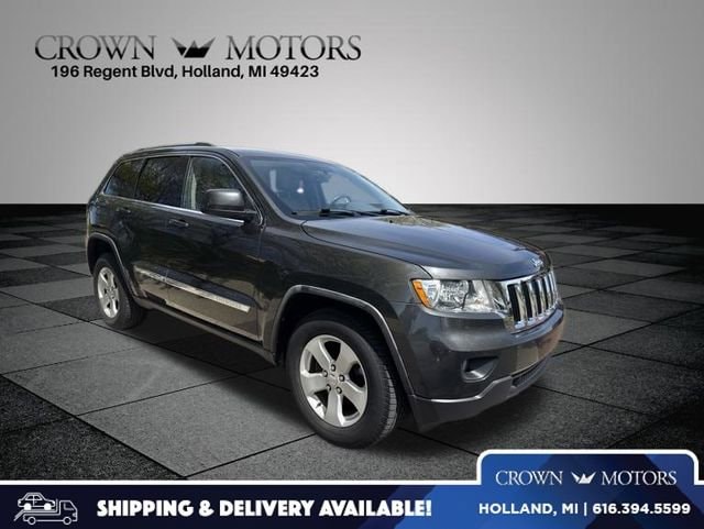 2011 Jeep Grand Cherokee Laredo 4WD's photo