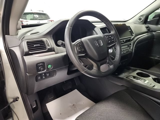 2025 Honda Ridgeline Sport - Photo 12