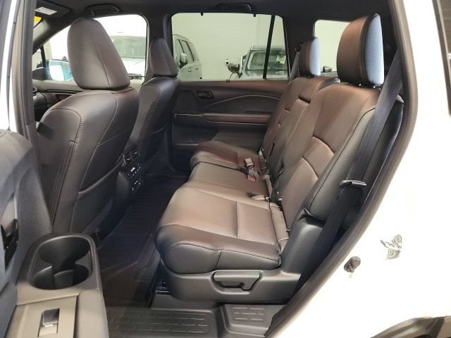 2025 Honda Passport Black Edition - Photo 23