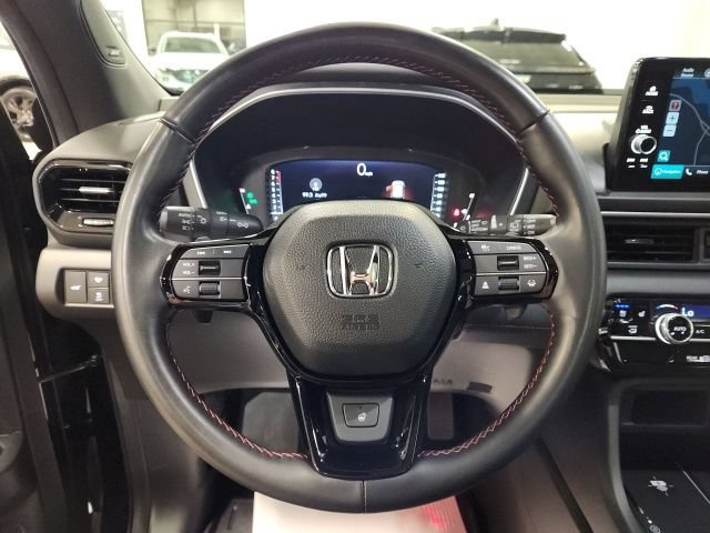 2025 Honda Pilot Black Edition - Photo 19