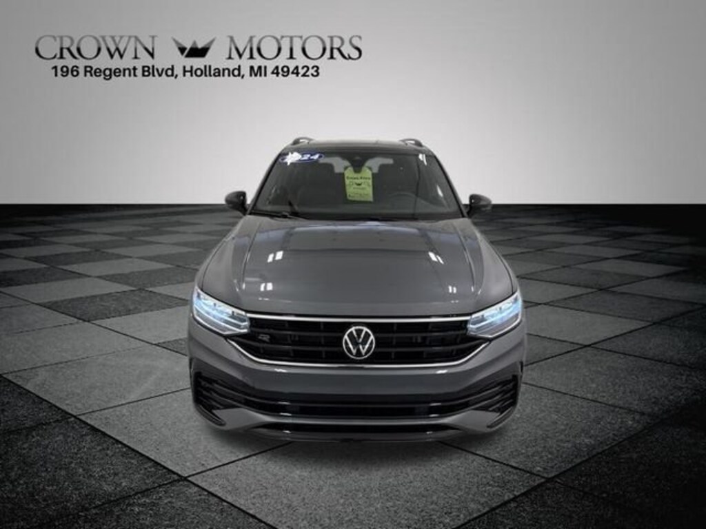 Used 2024 Volkswagen Tiguan SE R-Line Black SUV